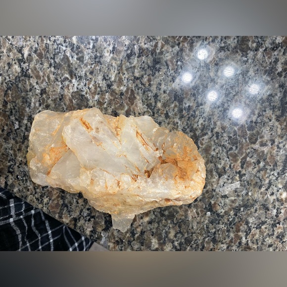 Quartz crystal Cluster | personally excavated - Picture 4 of 4